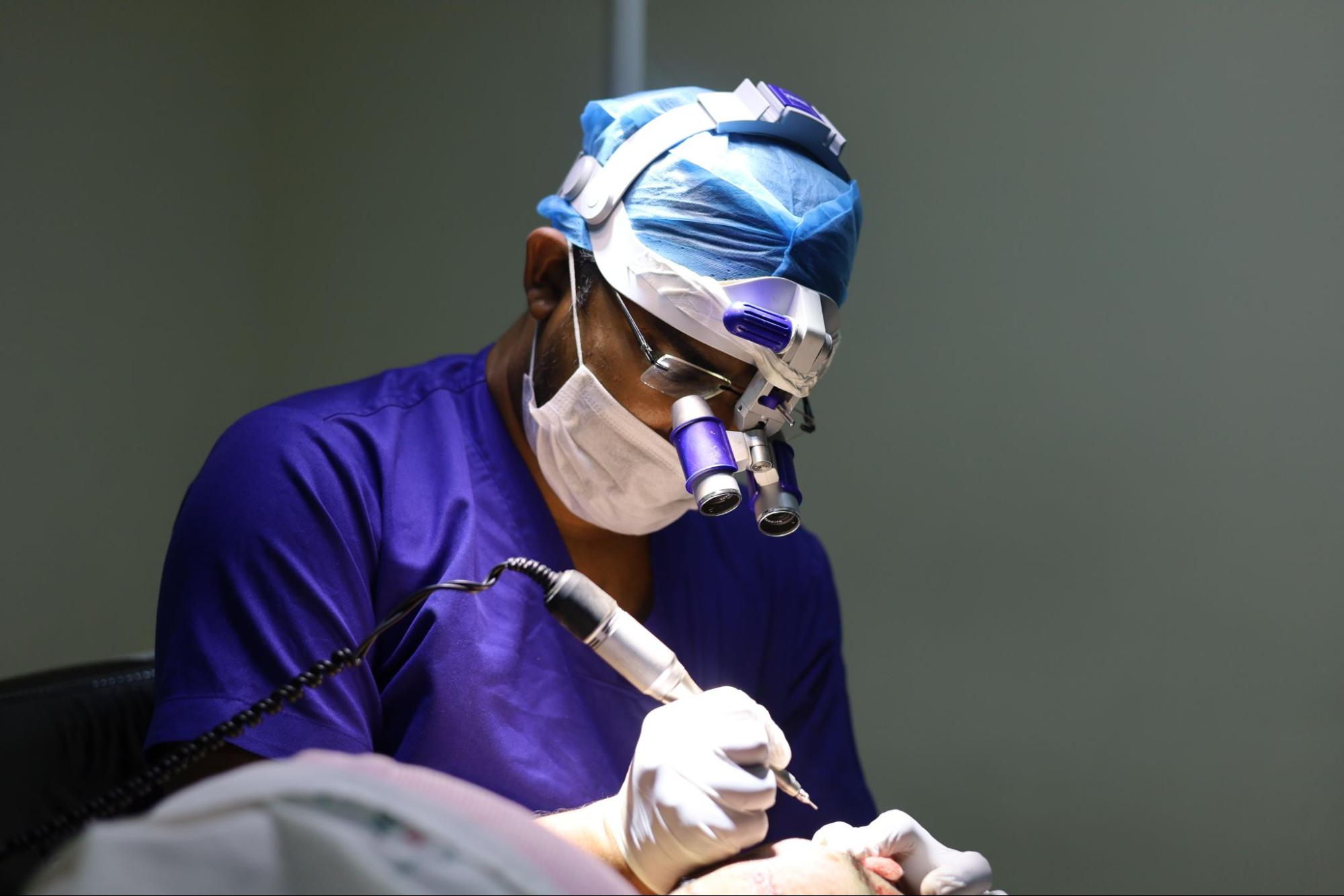 Alloroots Hair Transplant Clinic - India's Best Hair Transplant Services